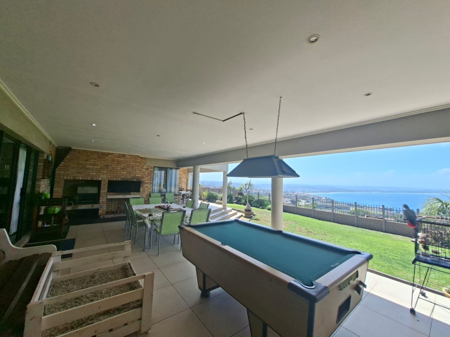 6 Bedroom Property for Sale in Da Nova Western Cape